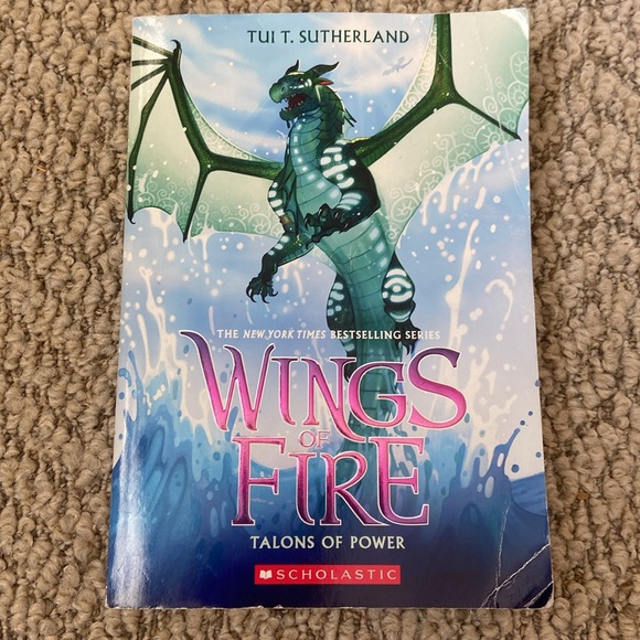 INCOMPLETE Wings Of Fire Series By Tui T. Sutherland Used - Picture 8 of 11